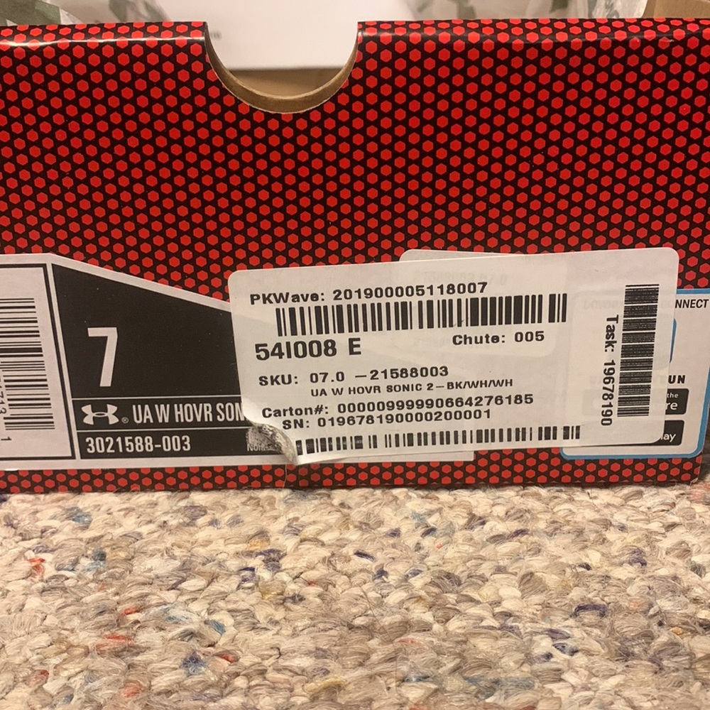 Under Armor Hover - image 3